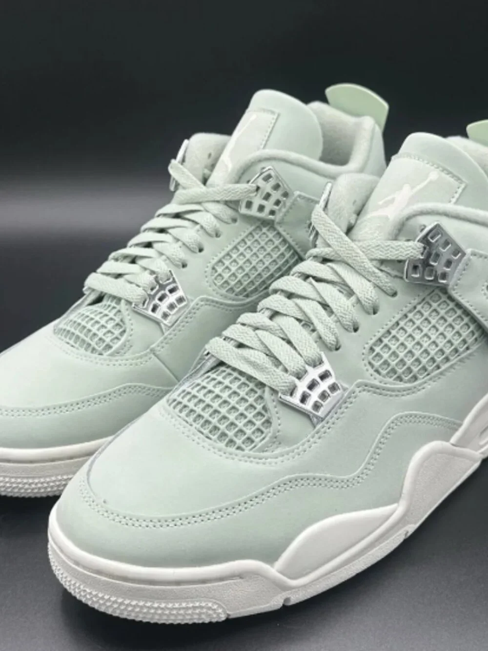 Nike Air Jordan 4 Retro 'Seafoam Sail'